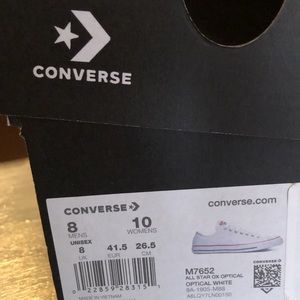 White converse women’s: 10 men’s:8